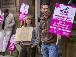Supporting image for story: Edinburgh Uni lecturers walk out on first of five days of industrial action