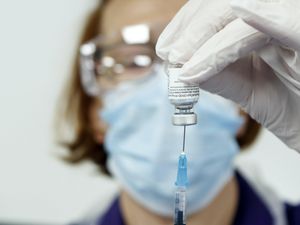 Supporting image for story: ‘Very little data’ to back 12-week delay for second Pfizer jab – WHO