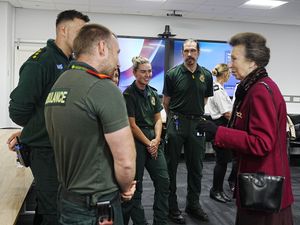 Supporting image for story: Anne thanks medical staff who treated those injured in Liverpool victory parade