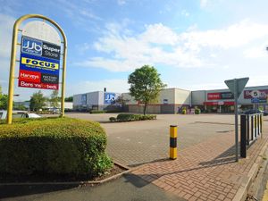 Supporting image for story: Dozens of new jobs as Wolverhampton JJB is turned into gym