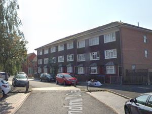 Supporting image for story: Shots fired as man chased down Smethwick street 