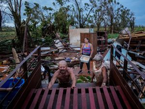 Supporting image for story: Hurricane Rafael weakens after ploughing through Cuba