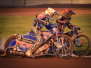 Supporting image for story: Wolverhampton Wolves play-off dates announced