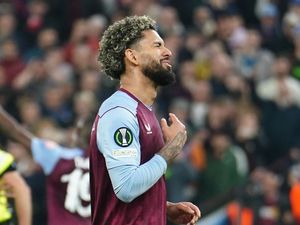 Supporting image for story: Douglas Luiz keen to keep taking penalties despite miss against Olympiacos