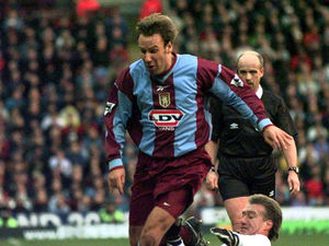 Supporting image for story: Former Aston Villa midfielder Paul Merson opens up on addiction