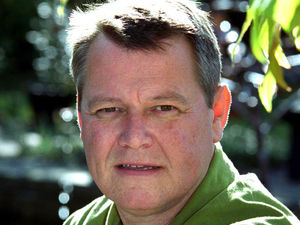 Supporting image for story: Inquest on soap actor Iain Rogerson is opened