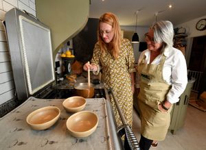 Great British Bake Off star Nicky Laceby, shows Shropshire Star reporter Meg Jones how to make great porridge ahead of the World Porridge Making Championship, joined by Caroline Waterhouse from Pimhill Farm