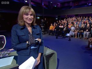 Supporting image for story: Fiona Bruce presents Question Time with arm in sling after falling off horse