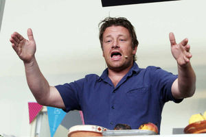 Supporting image for story: Will Aunty sabotage all of Jamie's hard work