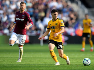 Supporting image for story: Golden future for Wolves' Ruben Vinagre?