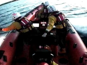 Supporting image for story: RNLI crew switch off engine to hear cries for help in North Sea rescue