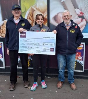 Supporting image for story: Telford retailer supports local canal trust