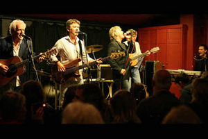 Supporting image for story: Rod Stewart tribute act at Robin 2, Bilston