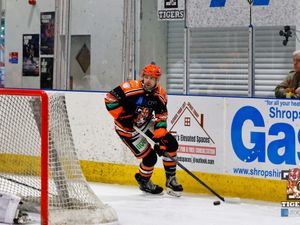 Canadian import forward Eric Henderson