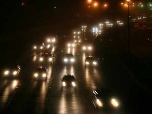 Supporting image for story: Letter: Drivers should only use dipped headlights