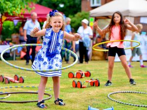 Supporting image for story: Air Ambulance helicopter to lead the parade at Albrighton Fayre returning this weekend 