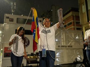 Supporting image for story: Hundreds of political prisoners to be released following amnesty bill