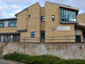 Supporting image for story: 'I saw a hammer being swung and hitting the person on the floor': Witness tells court of Telford attack