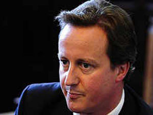 Supporting image for story: Cameron pledges to keep it local