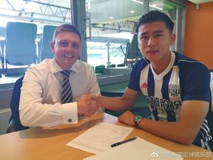 Supporting image for story: An expert's guide to West Brom's Zhang Yuning deal after striker scores for Werder Bremen
