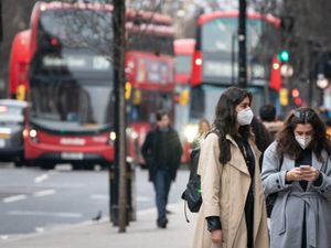 Supporting image for story: Key questions answered as Omicron continues but Plan B relaxed