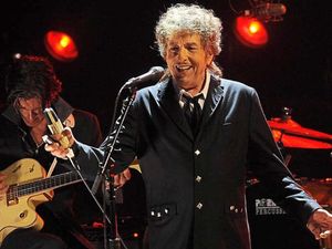 Supporting image for story: Huge music icon to put on two shows in Wolverhampton – here's how you can get tickets 