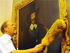 Supporting image for story: £43m of art hidden from view