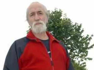 Supporting image for story: Attack victim fears for knee