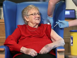 Supporting image for story: GPs roll out Covid-19 vaccine amid fresh Christmas warnings