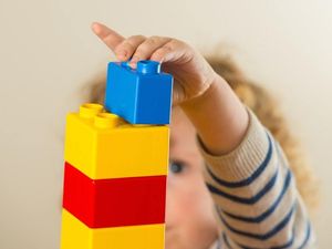 Supporting image for story: It’s good to talk: Chatterbox parents may boost youngsters’ IQ