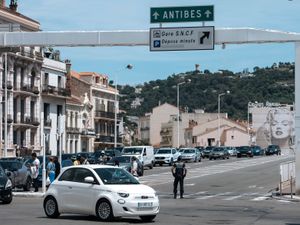 Supporting image for story: Suspected arson causes second major power outage in south of France