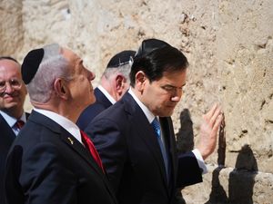 Supporting image for story: Rubio in Israel as strikes intensify in northern Gaza