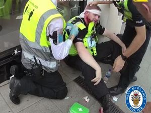 Supporting image for story: Police chief describes shopping centre attack on officers as his 'worst nightmare'