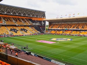 Supporting image for story: Wolves v Manchester United moved for TV coverage