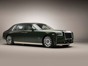 Supporting image for story: The Rolls-Royce Phantom Oribe is a one-off collaboration with Hermès