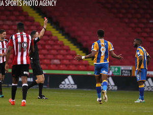 Supporting image for story: Paul Hurst: Shrewsbury Town players to continue fighting