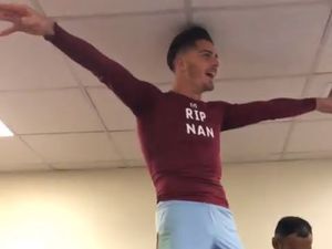 Supporting image for story: VIDEO: Watch Aston Villa players celebrate as they book their place at Wembley