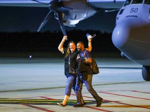 Supporting image for story: Australia and New Zealand evacuate scores of citizens from New Caledonia