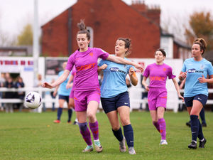 Supporting image for story: Dan McNamara: Wolves women must be switched on for next test