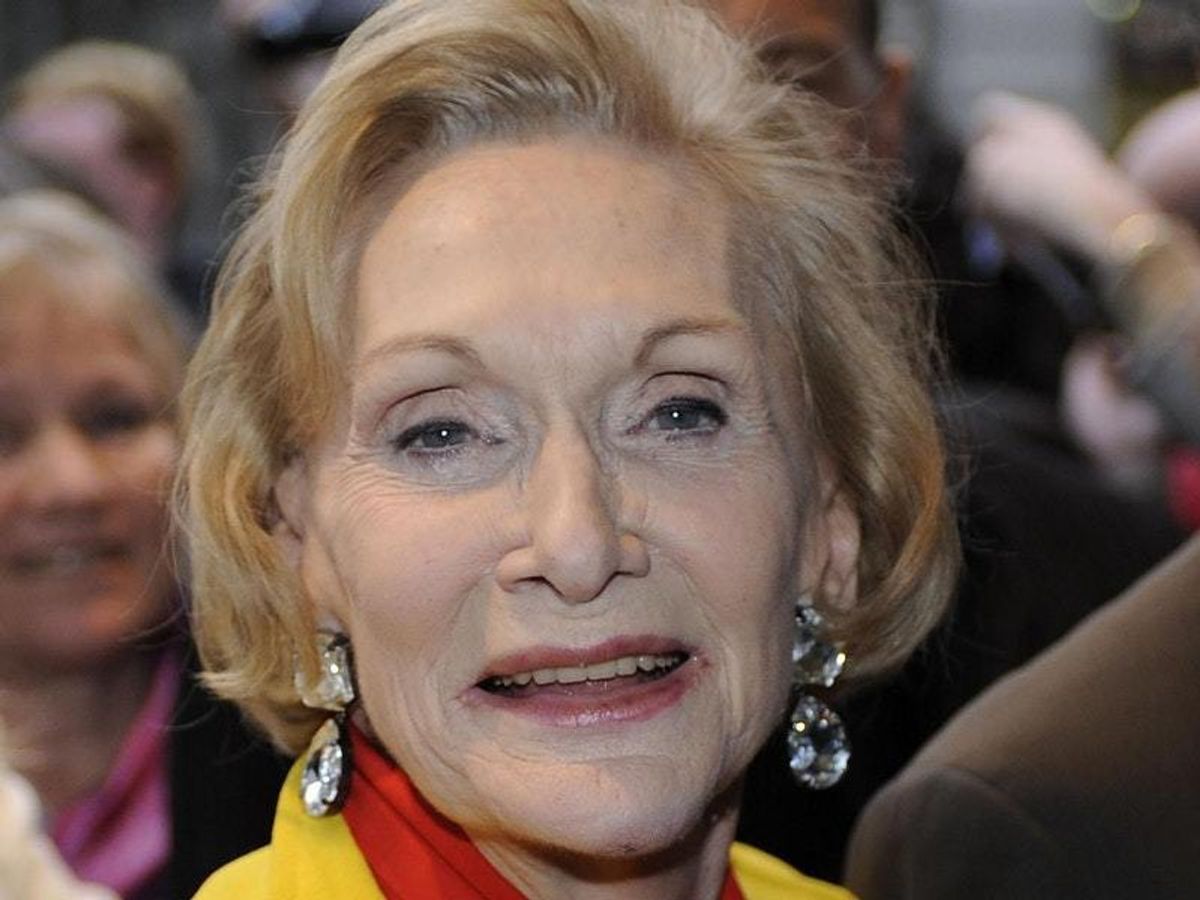 Dame Sian Phillips wins lifetime achievement award | Shropshire Star