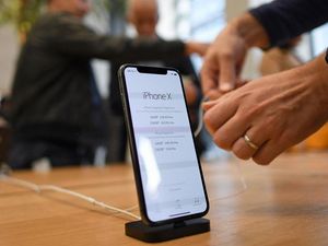 Supporting image for story: Apple denies claims of iPhone sales ban in China