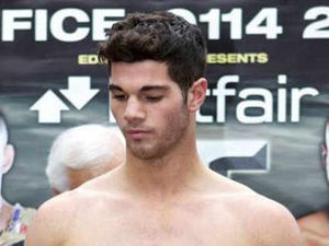 Supporting image for story: Ryan Aston predicts fifth round KO