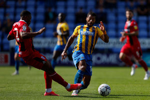 Ryan Jackson of Gillingham and David Davis of Shrewsbury Town (AMA)
