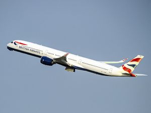 Supporting image for story: British Airways and Wizz Air suspend flights to Israel amid regional escalation