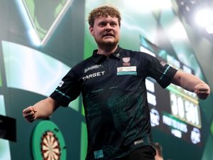Supporting image for story: Kevin Doets secures surprise win over former world champion Michael Smith