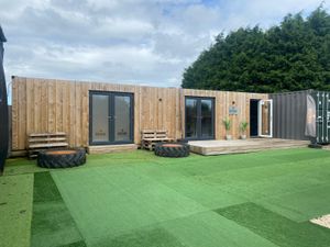 Supporting image for story: Church Aston gym annexe gets official approval
