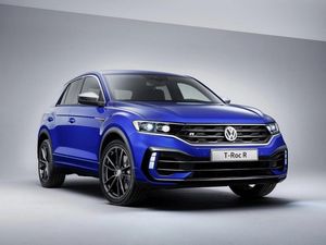 Supporting image for story: The new Volkswagen T-Roc R will cost from £38,450
