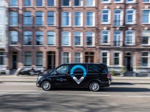 Supporting image for story: Mercedes launches ViaVan ride-sharing service as rival to Uber in London