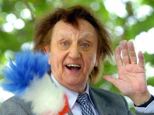 Supporting image for story: Ken Dodd in county charity show