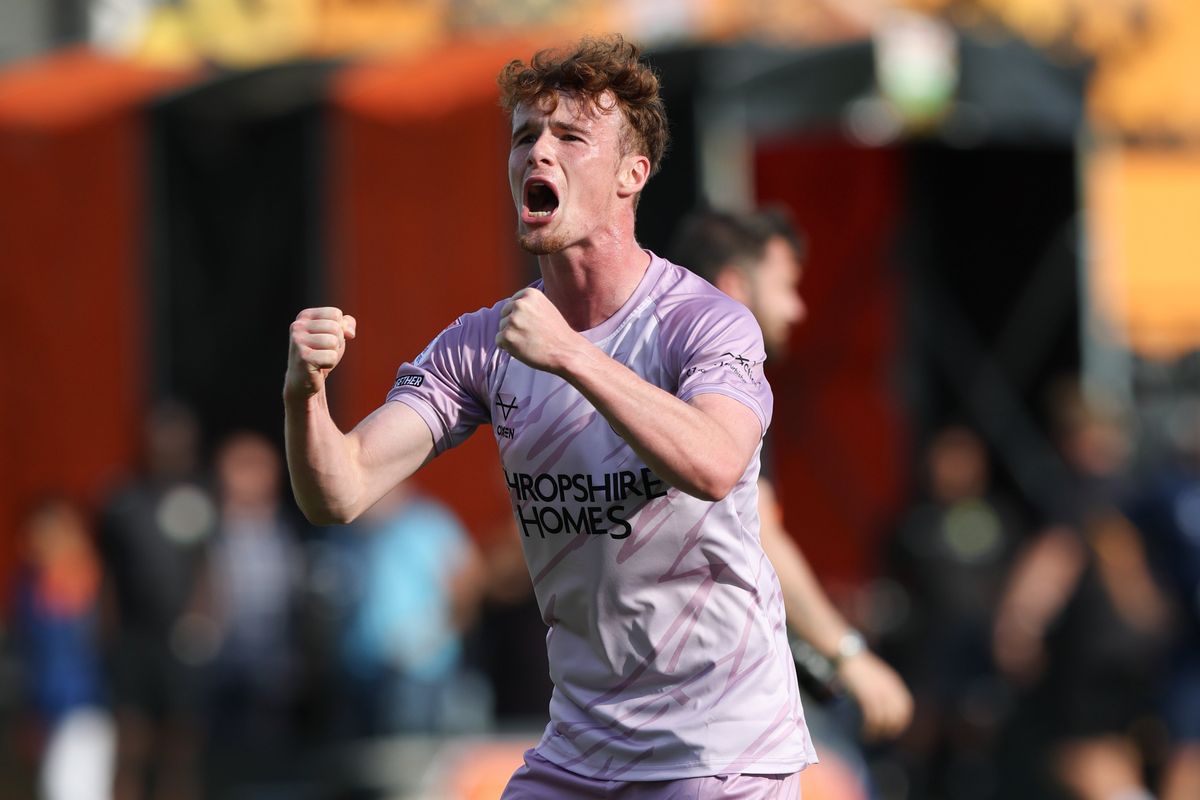 Michael Appleton pleased with Tommy McDermott&rsquo;s level